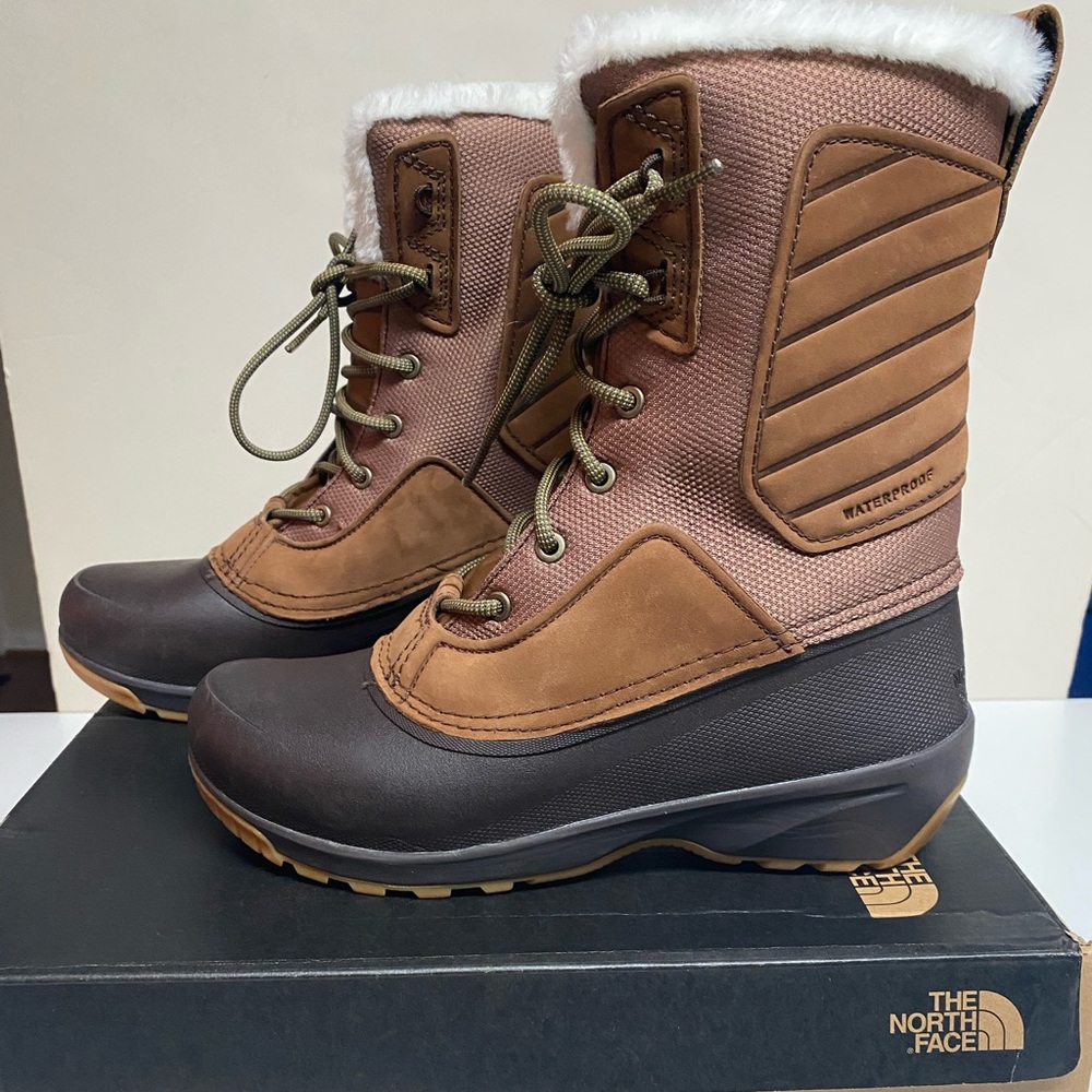 The North Face Women's Shellista IV Mid WP Size 7